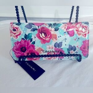 NWT-TAHARI Patent Floral Slim Clutch